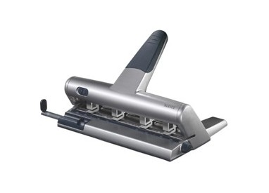 PERFORATORE 4 FORI VARIABILI PASSO 6-8 MAX 30FG AKTO ARGENTO LEITZ